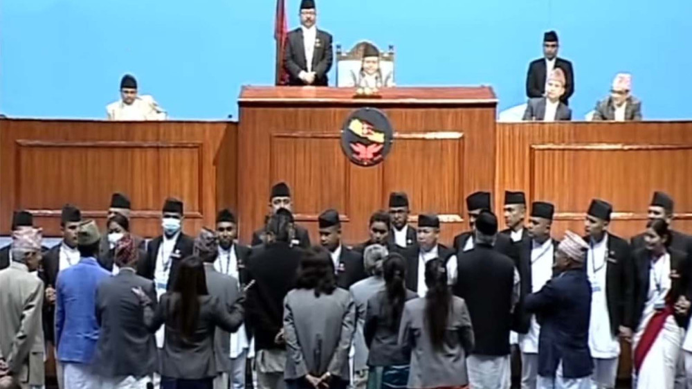 प्रतिनिधिसभा बैठकमा राप्रपाको नाराबजी, १५ मिनेटका लागि बैठक स्थगित